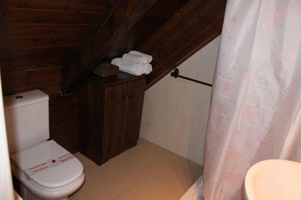 Hostal Aiguamog Salardú Buitenkant foto